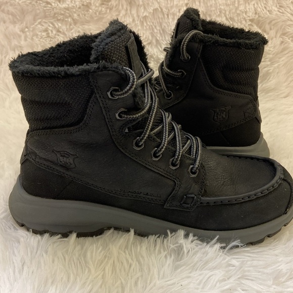 Helly Hansen Men’s Black/Grey Waterproof Primaloft Winter Boots.Size-9 - Picture 5 of 14
